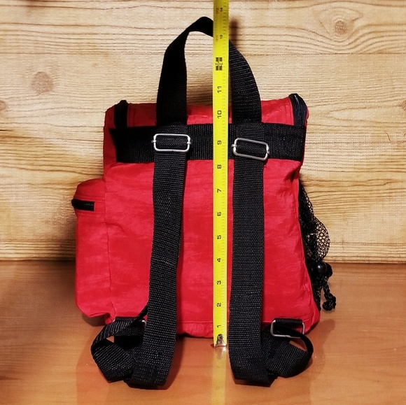 Unisex-Medium Size- Backpack/Travel Bag - Picture 6 of 8